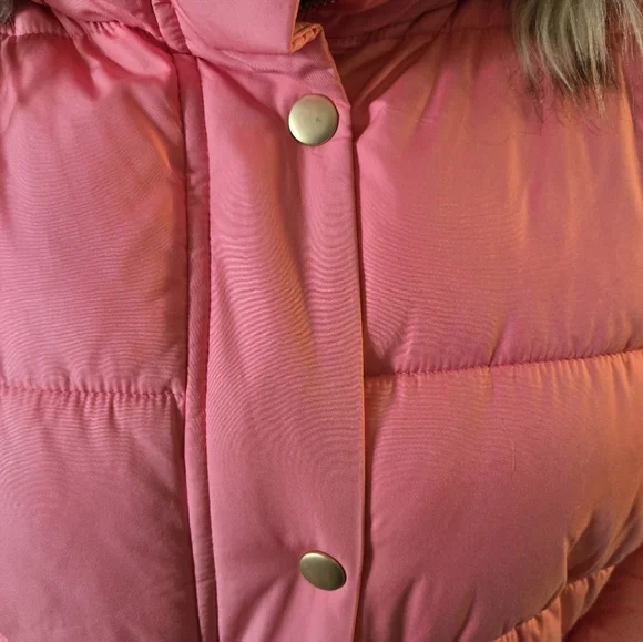 Stylish Warm Pink Talbot's Winter Coat - Picture 6 of 16